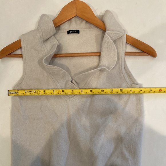 J Crew Ruffle Vest Gray - Picture 5 of 6